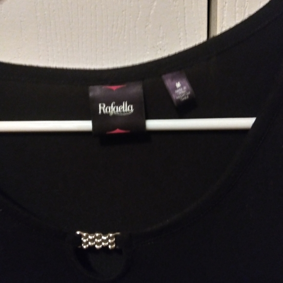 Top - Picture 2 of 4